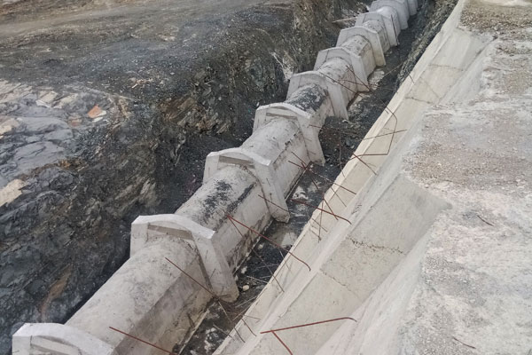 SİVAS ULAŞ KARACALAR GÖLETİ İNŞAATI